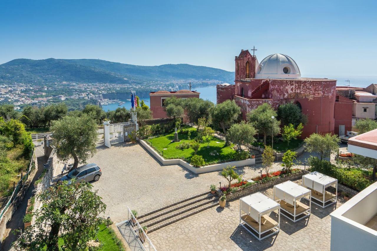 Maison Montechiaro Вико Екуензе Екстериор снимка